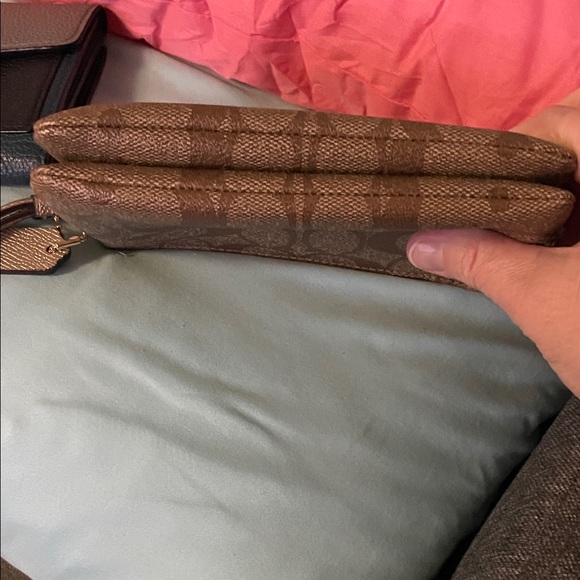 Coach Brown and Pink Clutch Trio - Picture 15 of 16